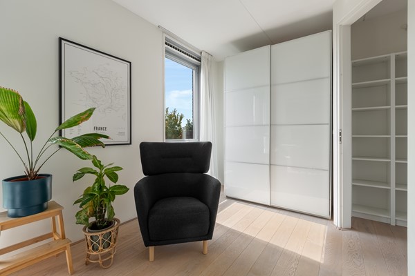 Medium property photo - Oeverzeggestraat 16, 1087 BV Amsterdam
